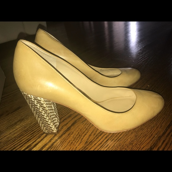 Nude Ralph Lauren pumps - Picture 8 of 13